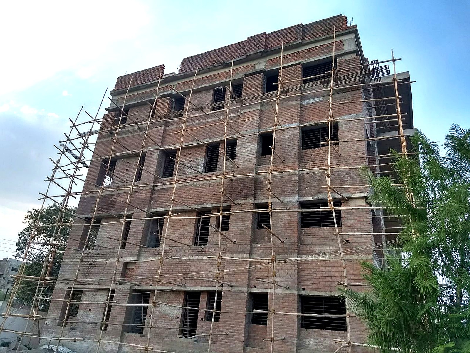 Labour quarters building exterior
